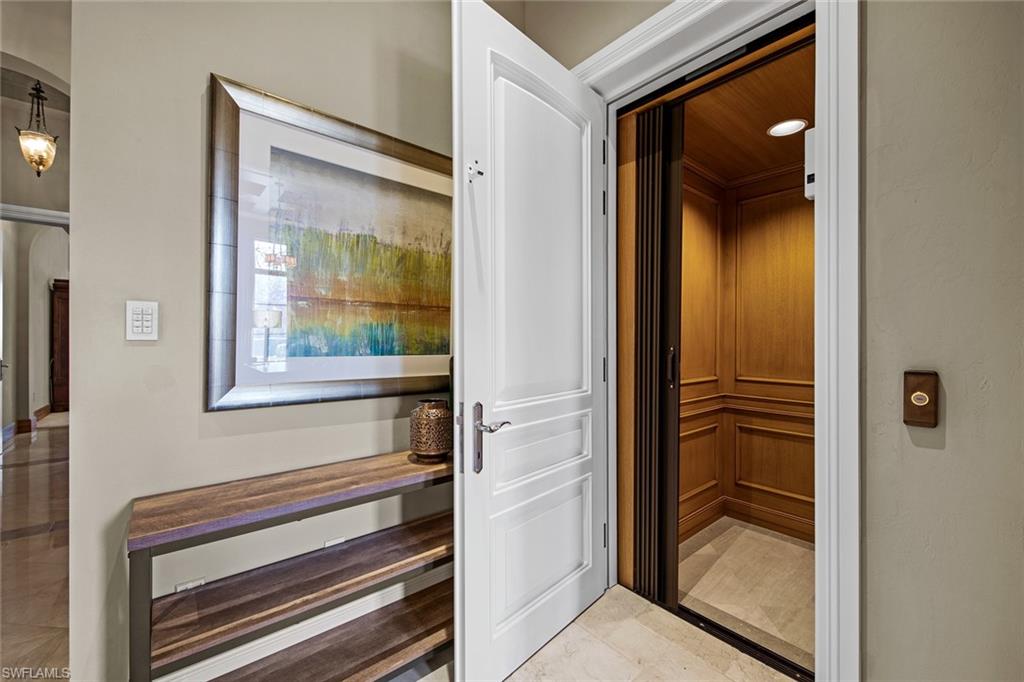 QUAIL WEST - Residential