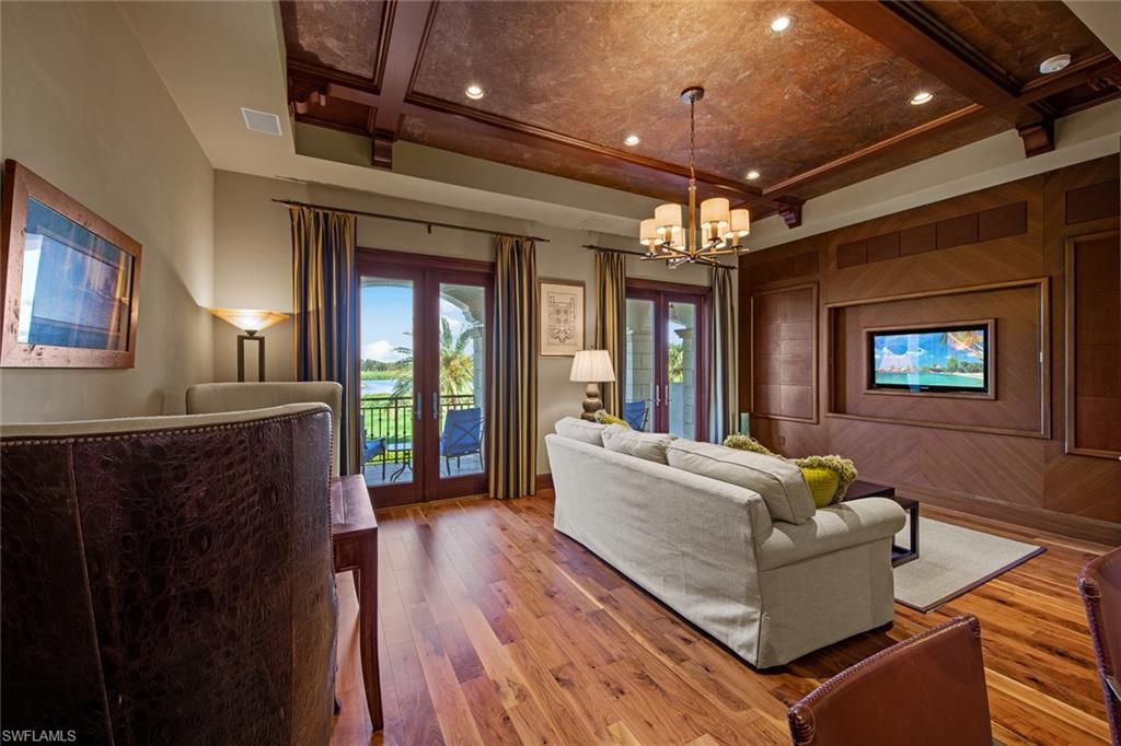 QUAIL WEST - Residential