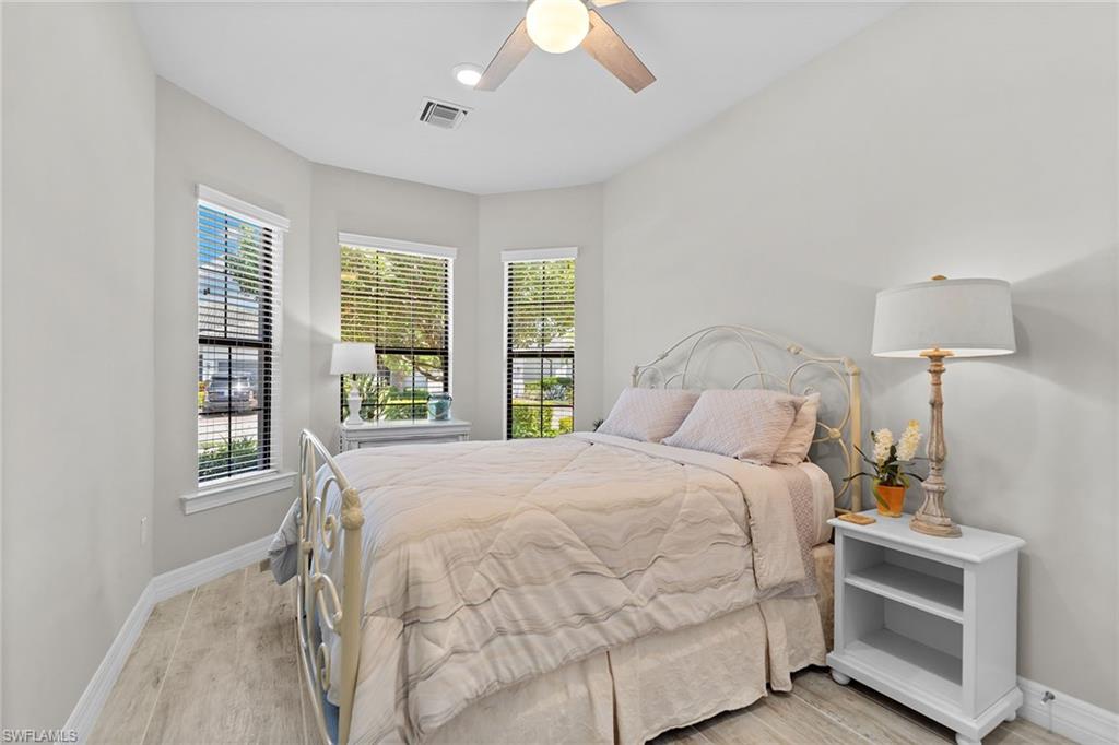 AVERY SQUARE - Residential