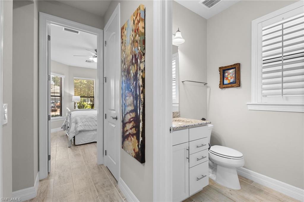 AVERY SQUARE - Residential