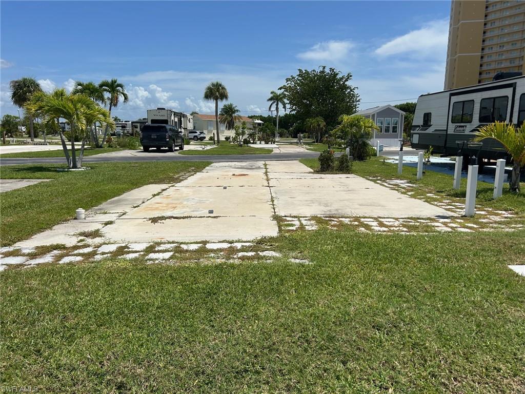 PALMETTO PALMS R V - Land