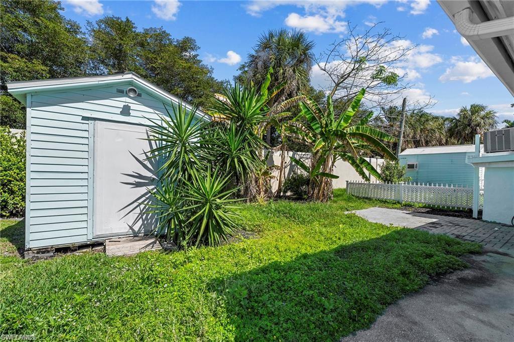 NAPLES BAYVIEW - Residential Lease