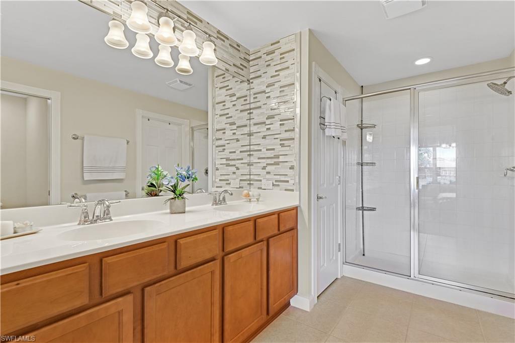 VERONA WALK - Residential