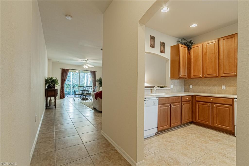 REFLECTION LAKES - Residential