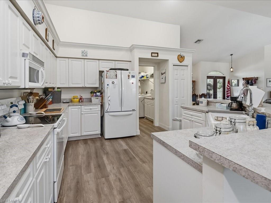 MARCO ISLAND - Residential