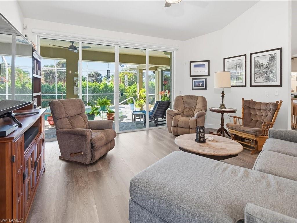 MARCO ISLAND - Residential