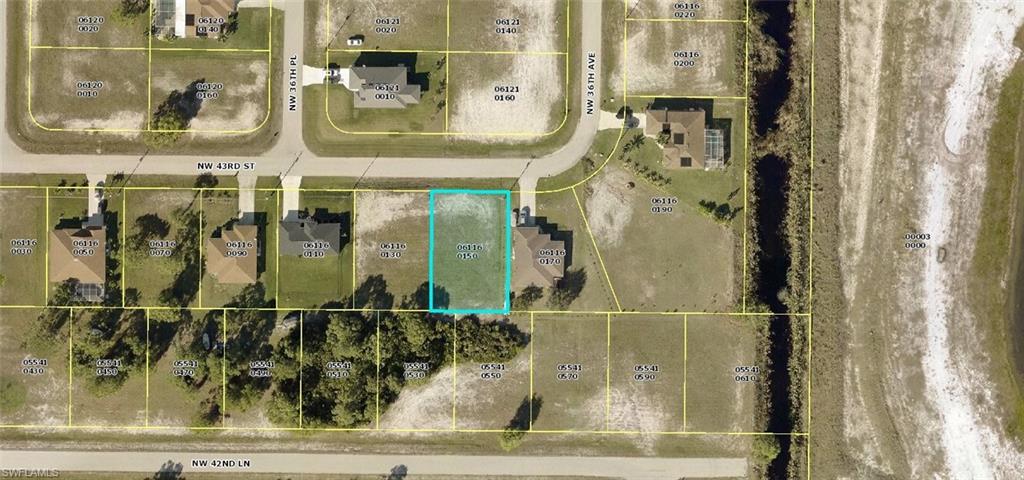 CAPE CORAL - Land