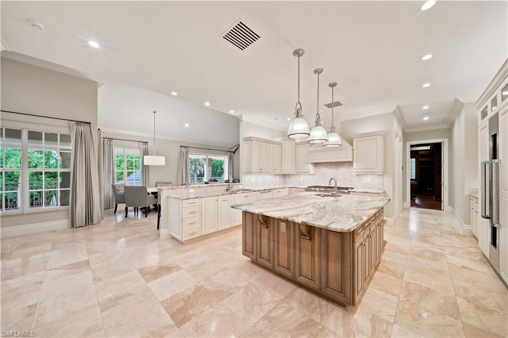 106 Eugenia DR