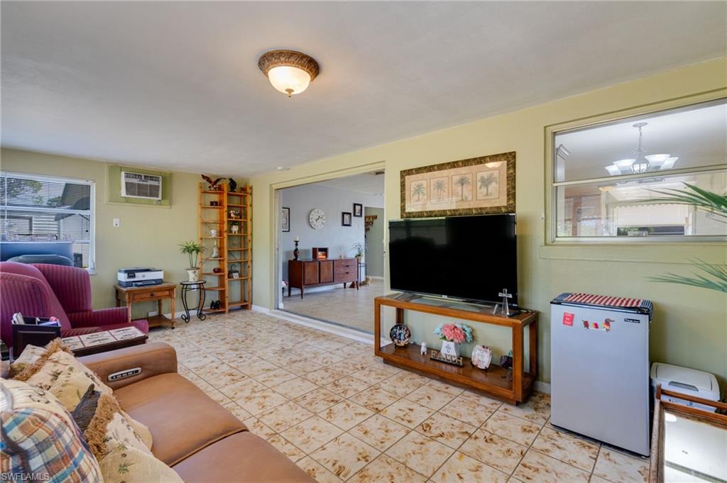 FORT MYERS - Residential