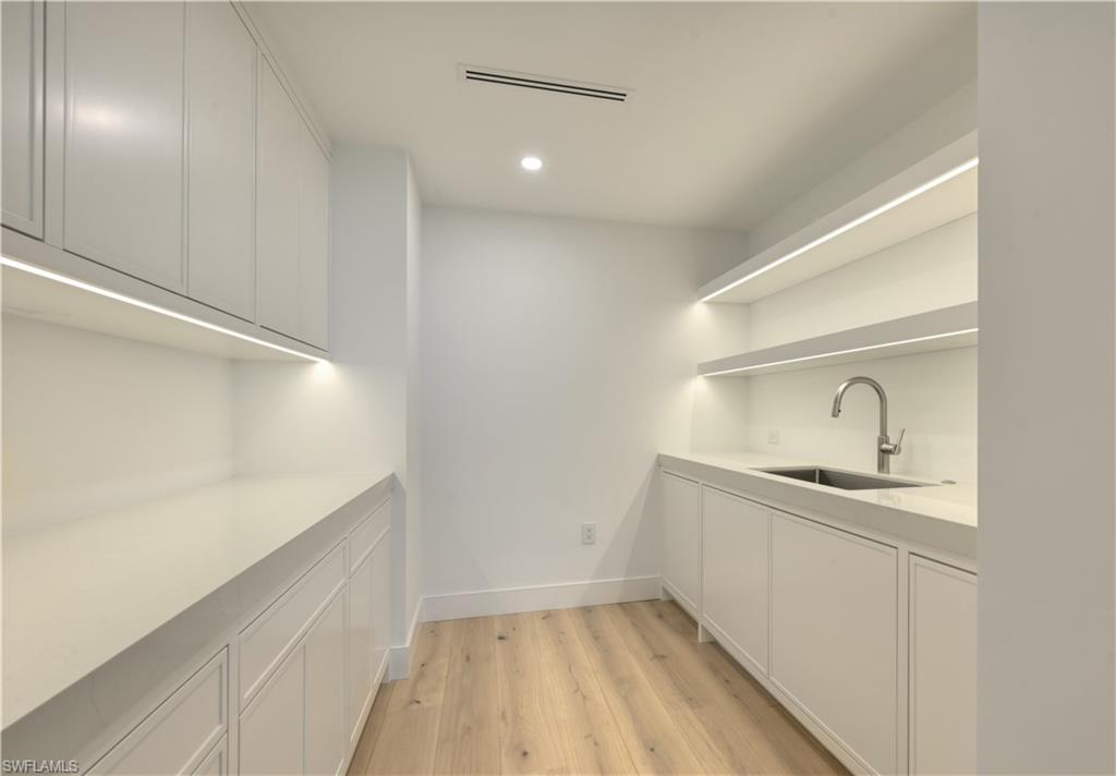 KALEA BAY TOWER 400 - Residential