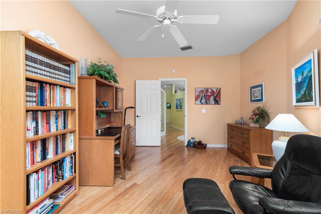 MAPLEWOOD - Residential