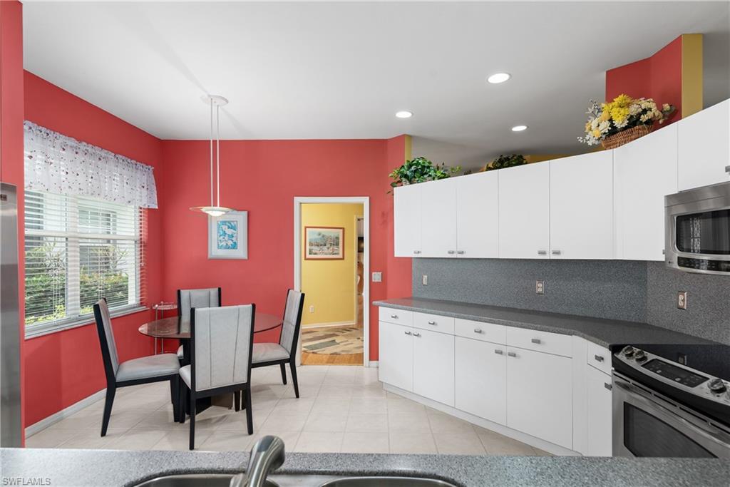 MAPLEWOOD - Residential