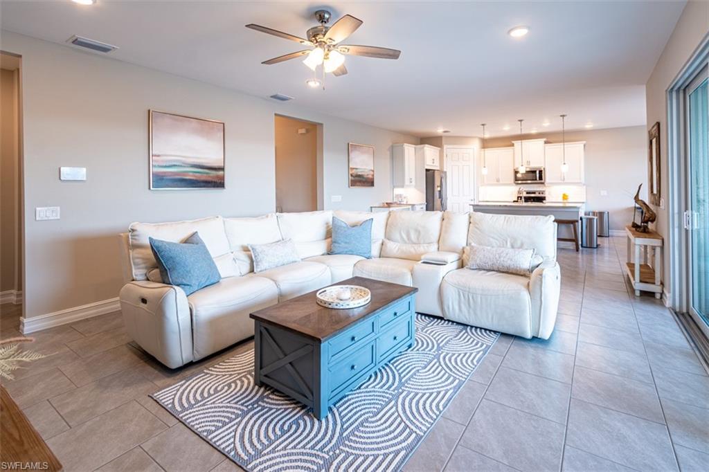 ROYAL PALM GOLF ESTATES - Residential