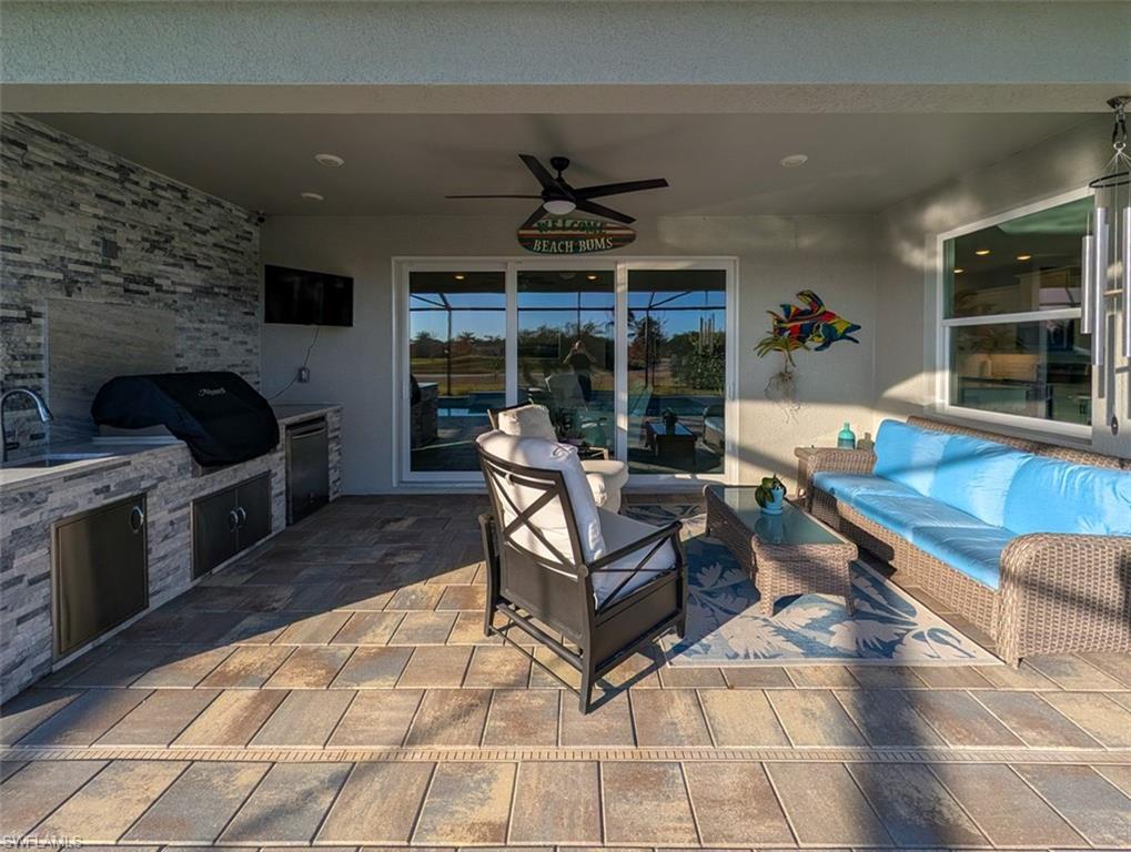 ROYAL PALM GOLF ESTATES - Residential