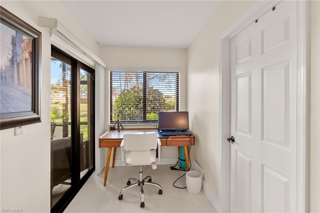 COACH HOMES - Residential