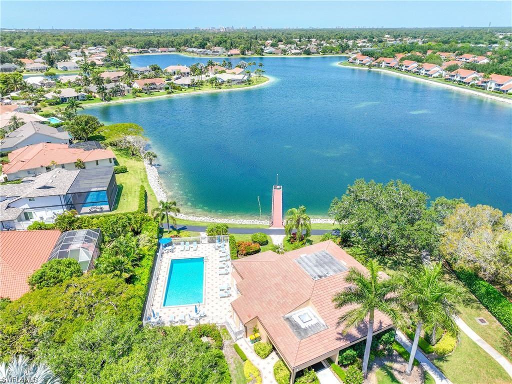 COACH HOMES - Residential