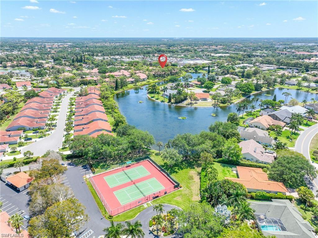 COACH HOMES - Residential