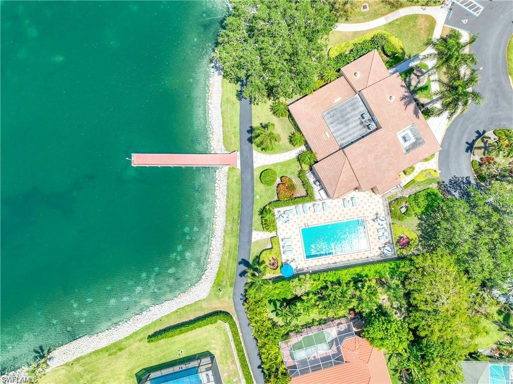 COACH HOMES - Residential