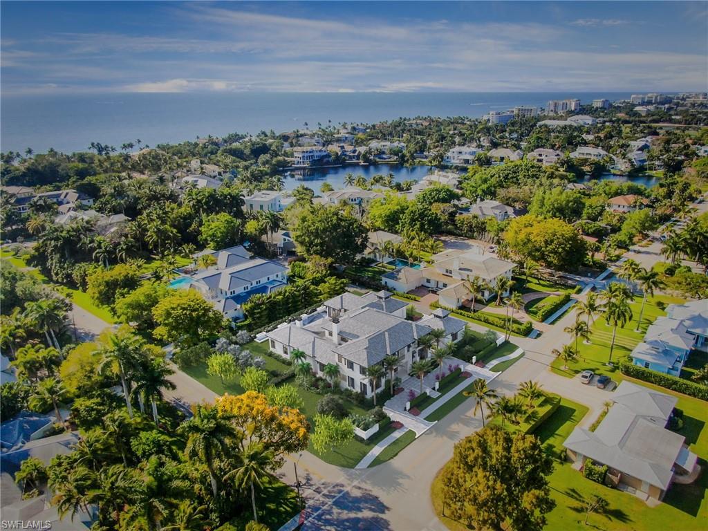 OLDE NAPLES - Residential