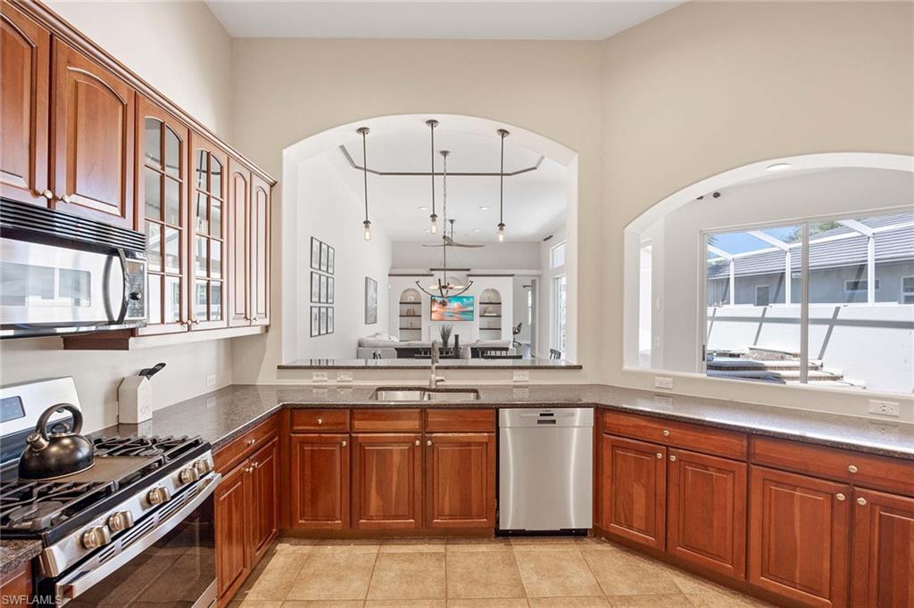 CAYMAN - Residential