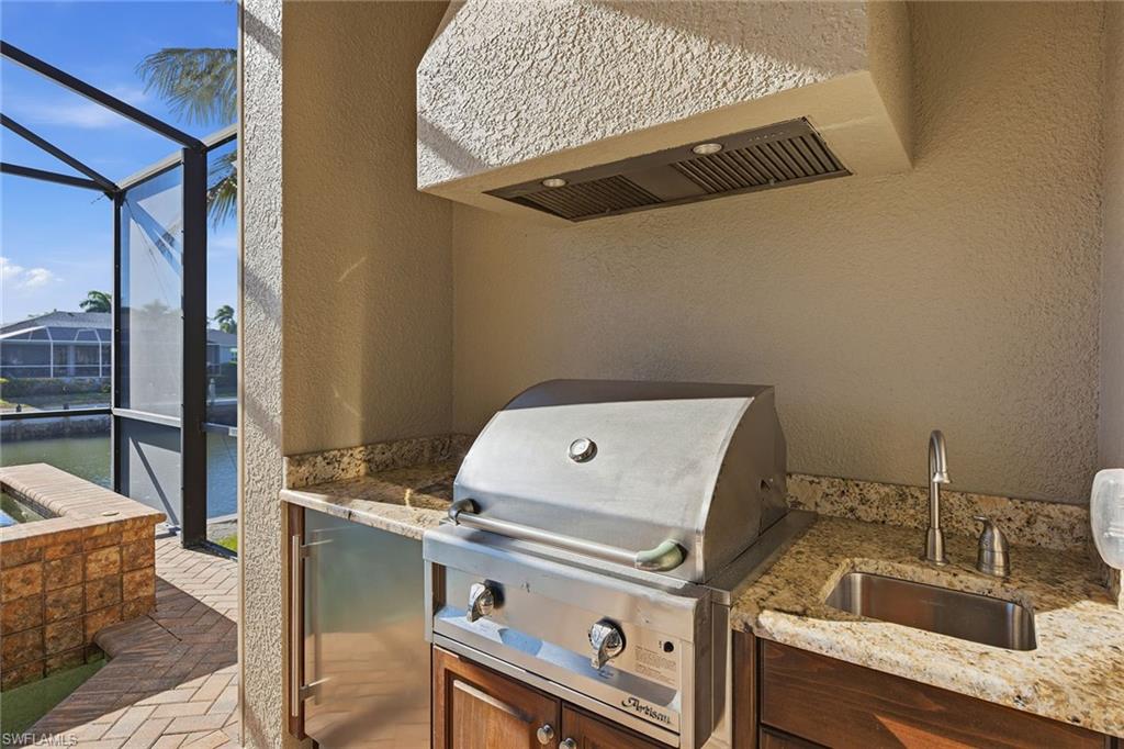 MARCO ISLAND - Residential