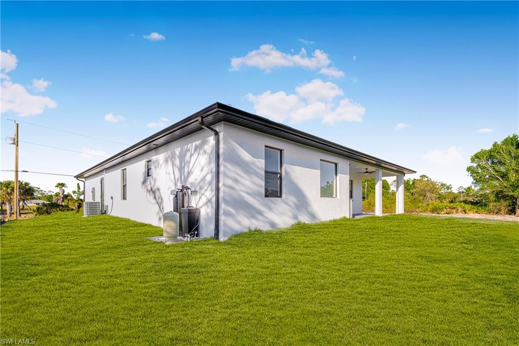 LEHIGH ACRES - Residential