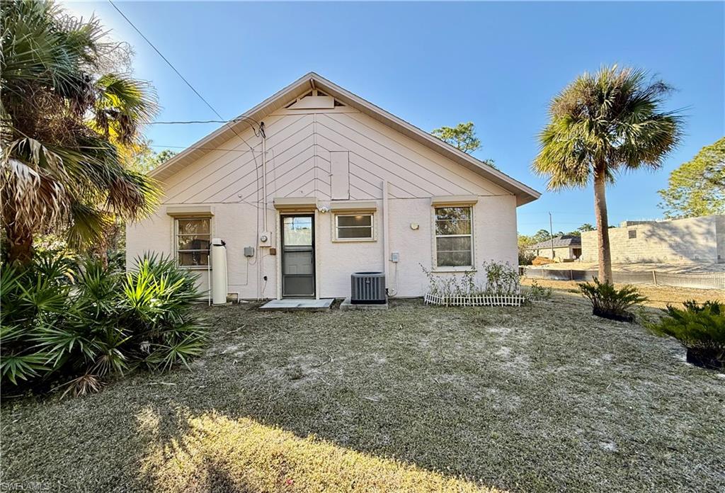 LEHIGH ACRES - Residential