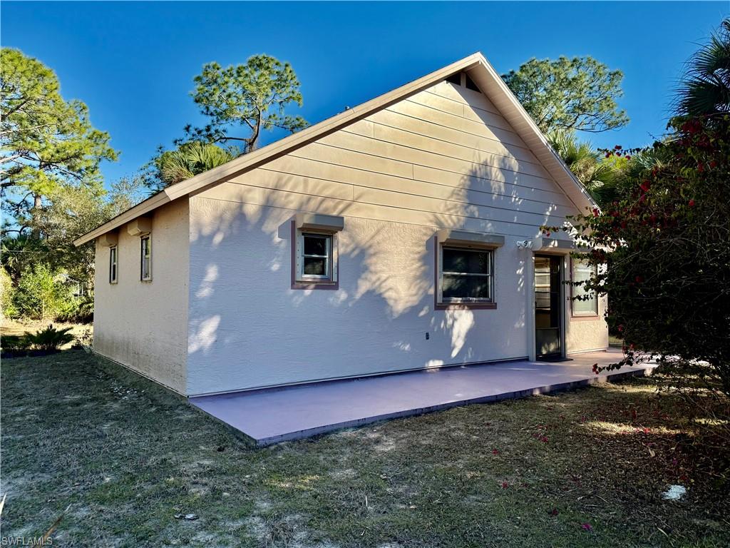 LEHIGH ACRES - Residential