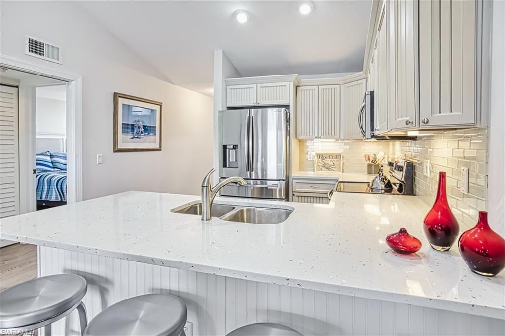 MARINER POINTE CONDO - Residential