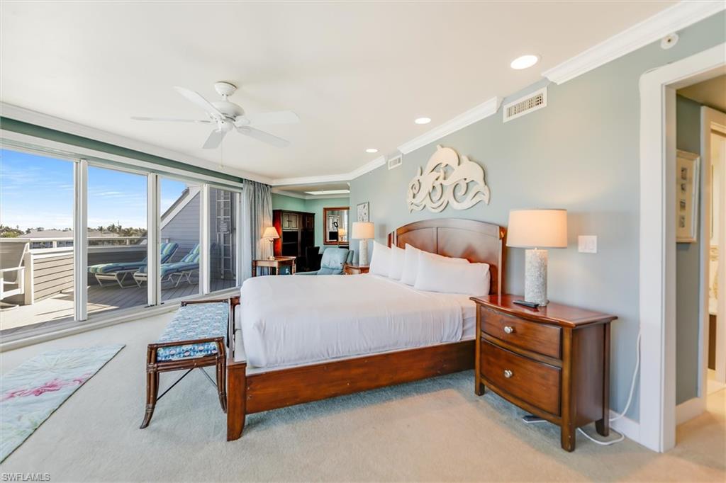 LAND'S END - Residential