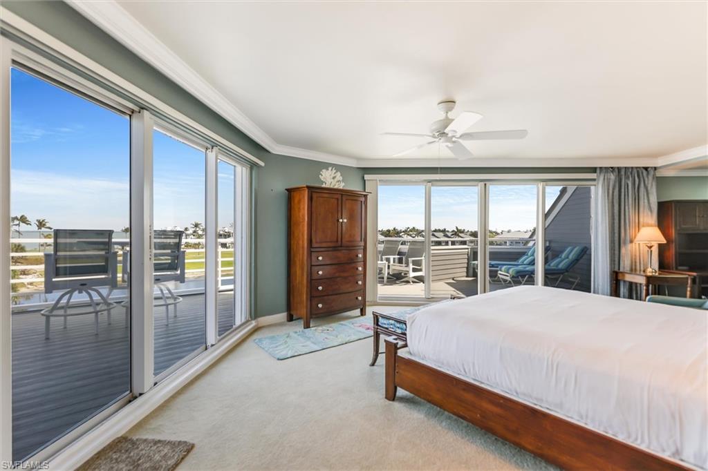 LAND'S END - Residential