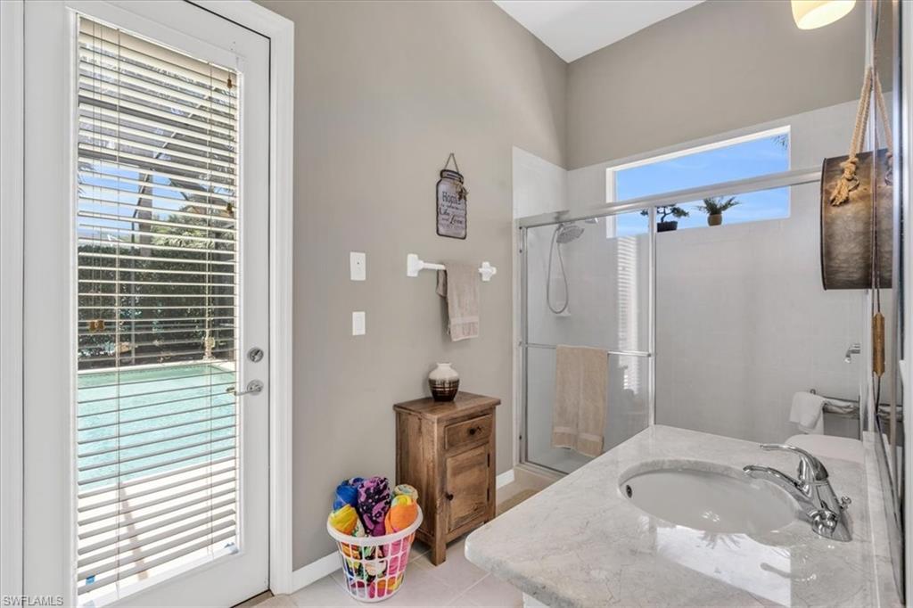 INDIGO LAKES - Residential