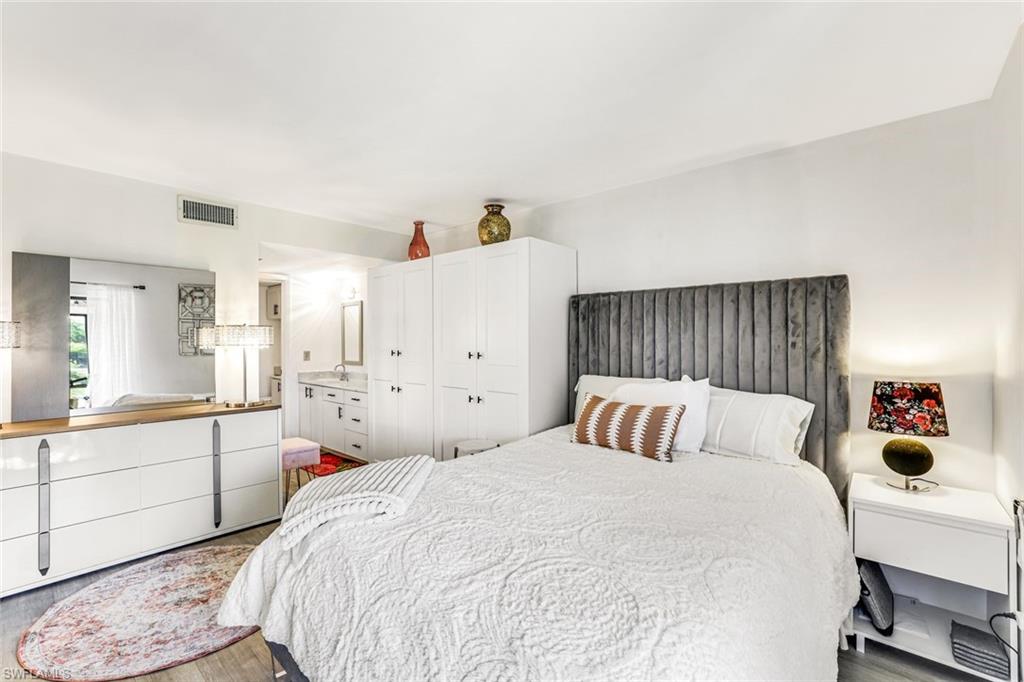 FAIRWAY PINES CONDO - Residential