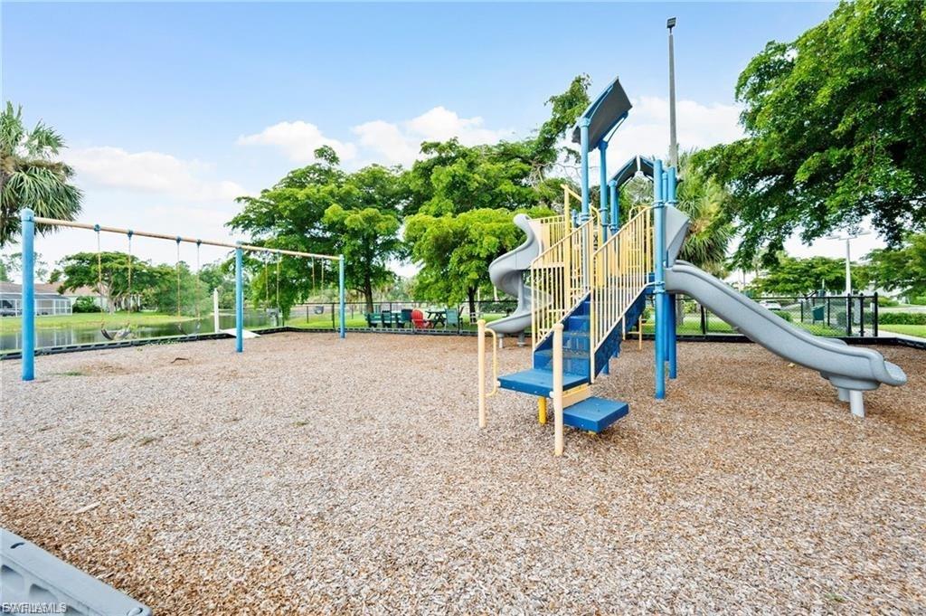 CROSS CREEK ESTATES - Residential