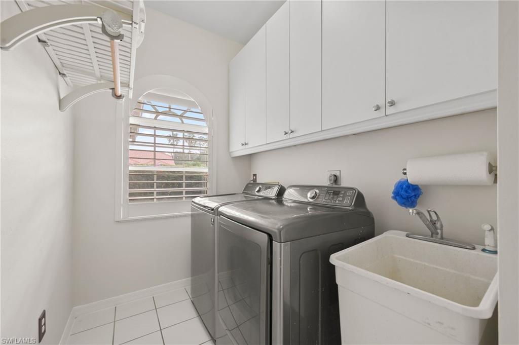 CROSS CREEK ESTATES - Residential