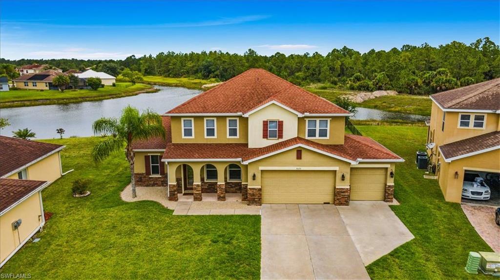 TOWN LAKES - Residential