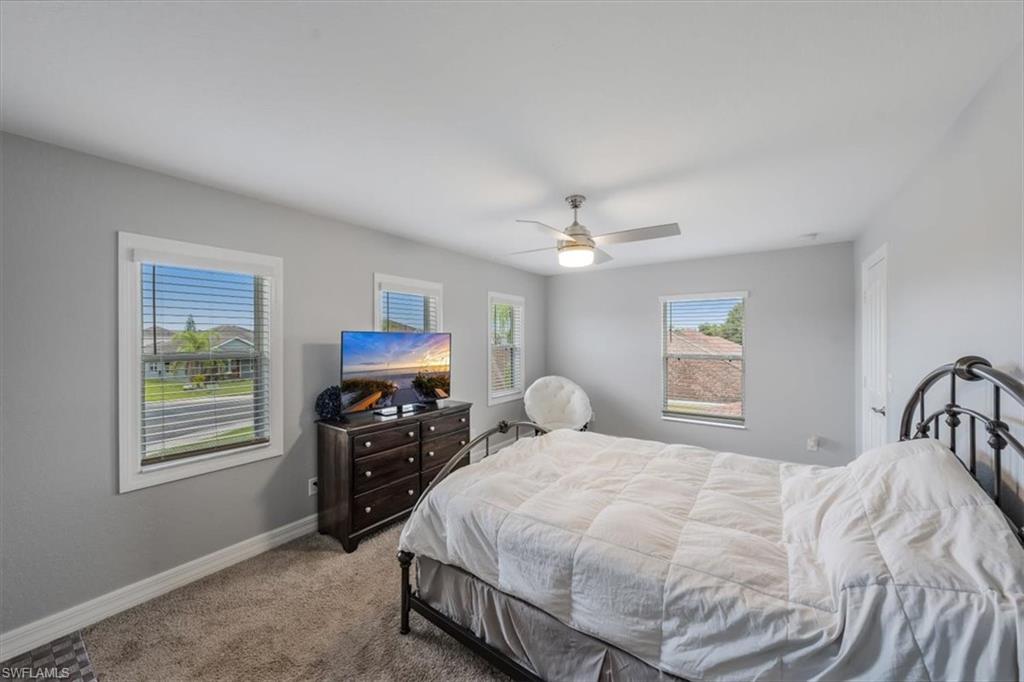 TOWN LAKES - Residential