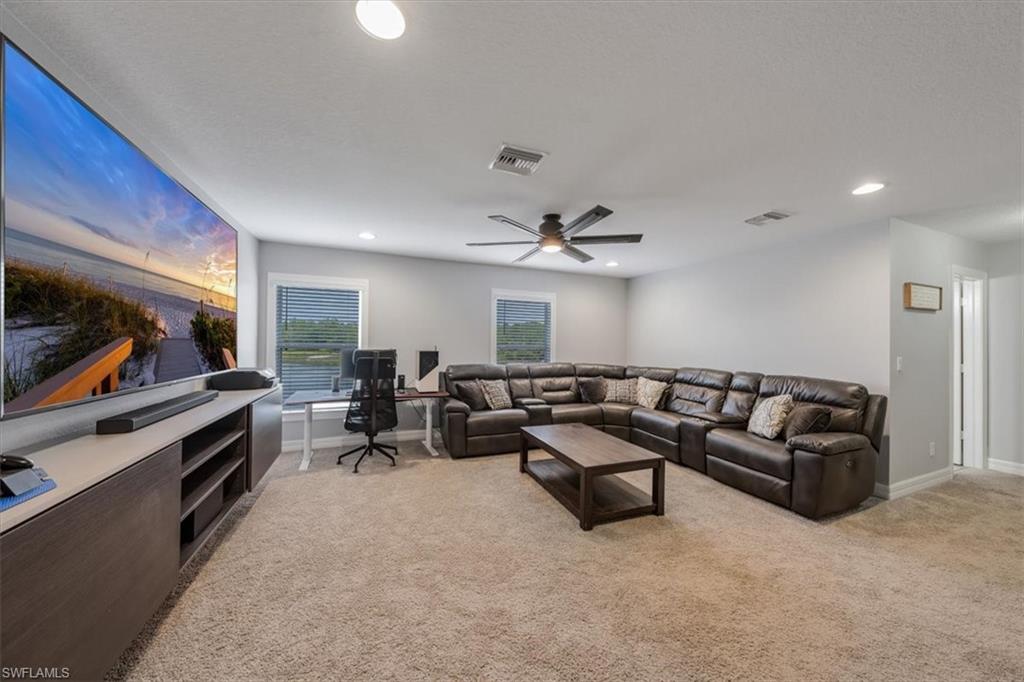 TOWN LAKES - Residential