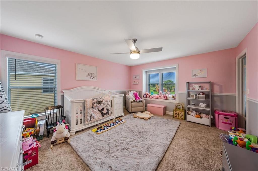 TOWN LAKES - Residential