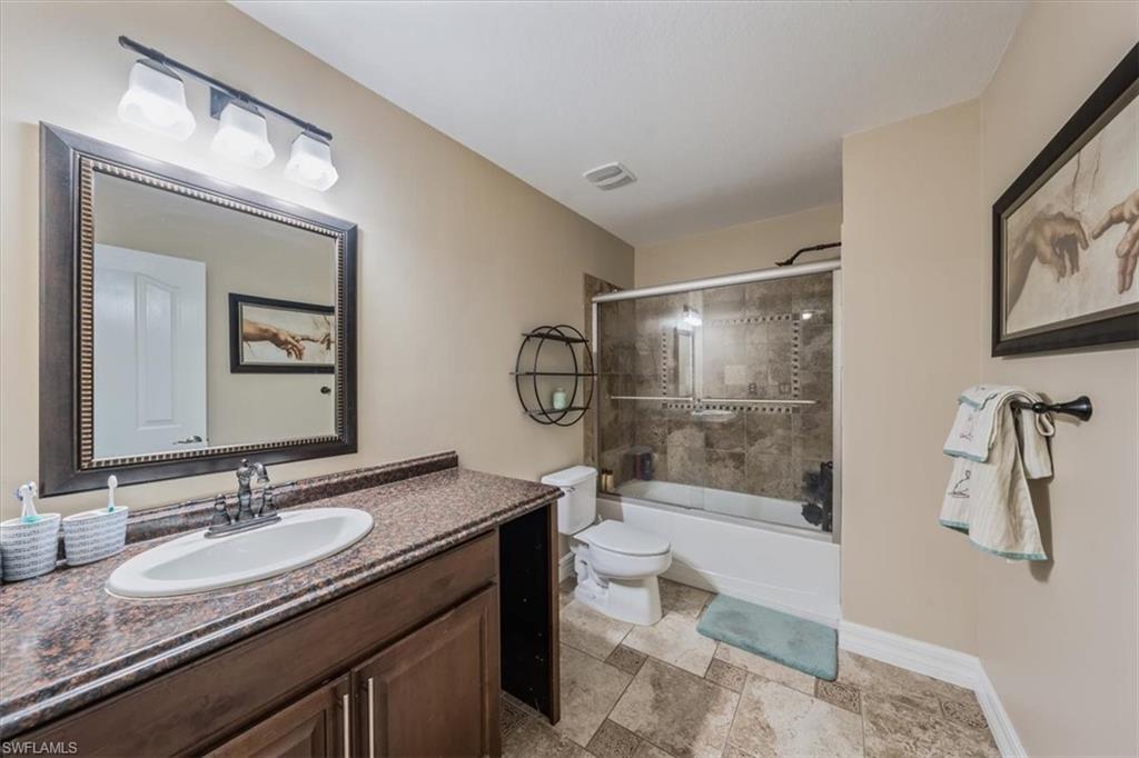 TOWN LAKES - Residential