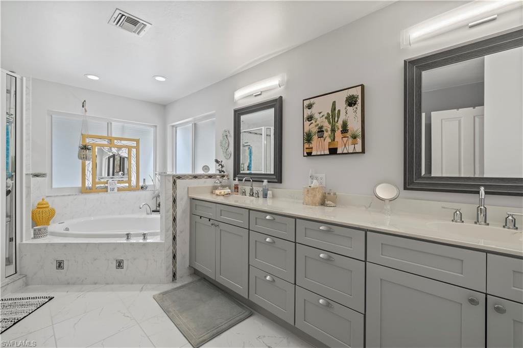 SANIBEL HIGHLANDS - Residential
