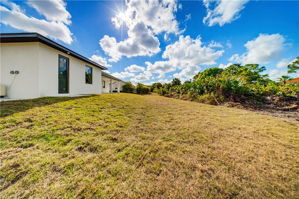 LEHIGH ACRES - Residential
