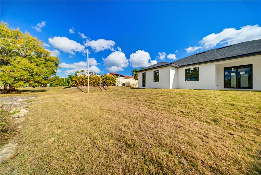 LEHIGH ACRES - Residential