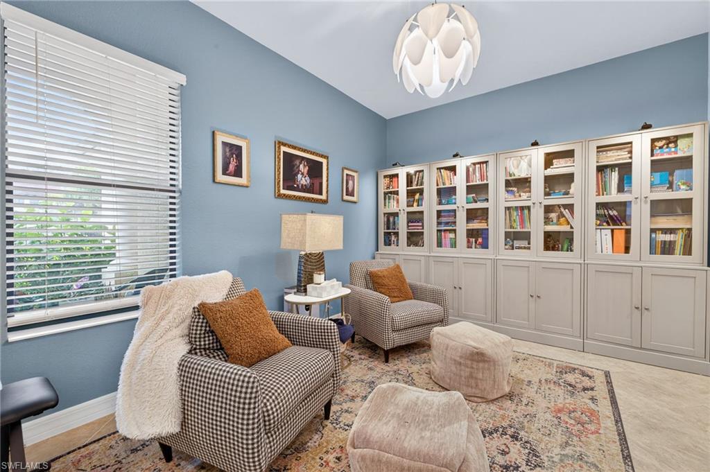 PORTICO - Residential