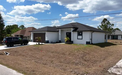 3004 4th St SW, Lehigh Acres, FL 33976 - #: 225044695