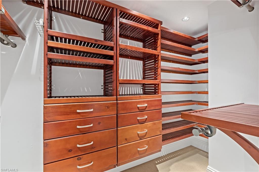 MCGREGOR WOODS - Residential