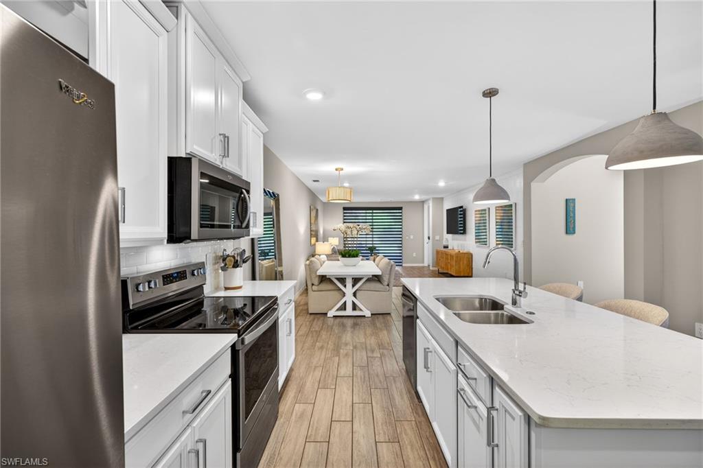 CORAL HARBOR - Residential Lease