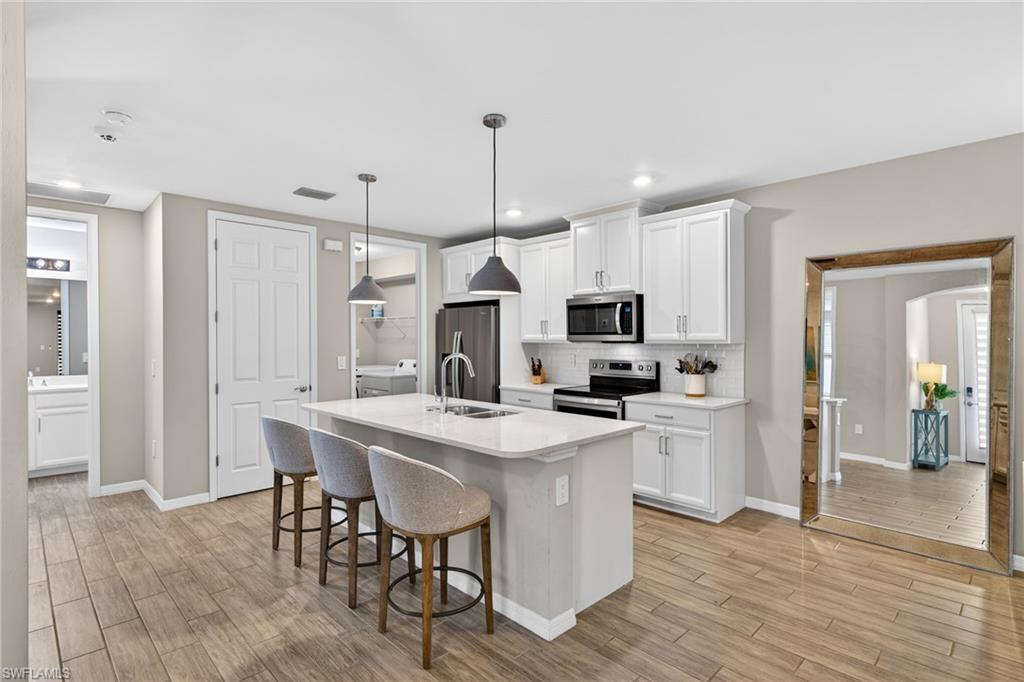 CORAL HARBOR - Residential Lease