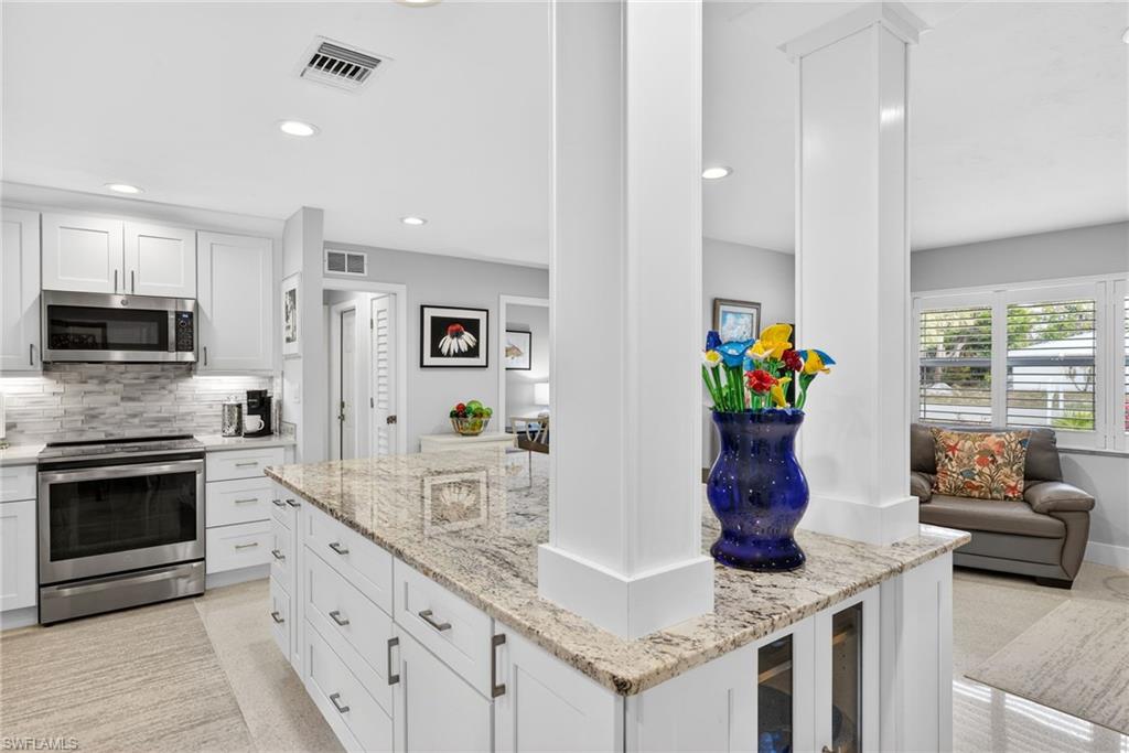 EAST ROCKS - Residential