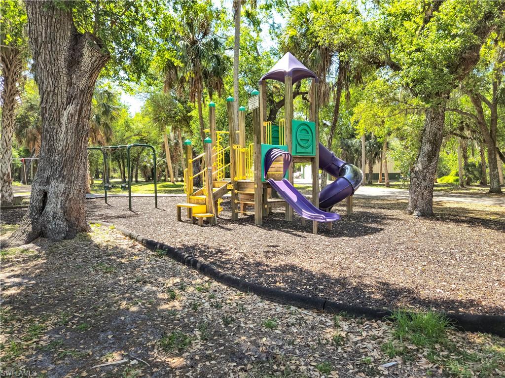 BURNT STORE LAKES - Residential